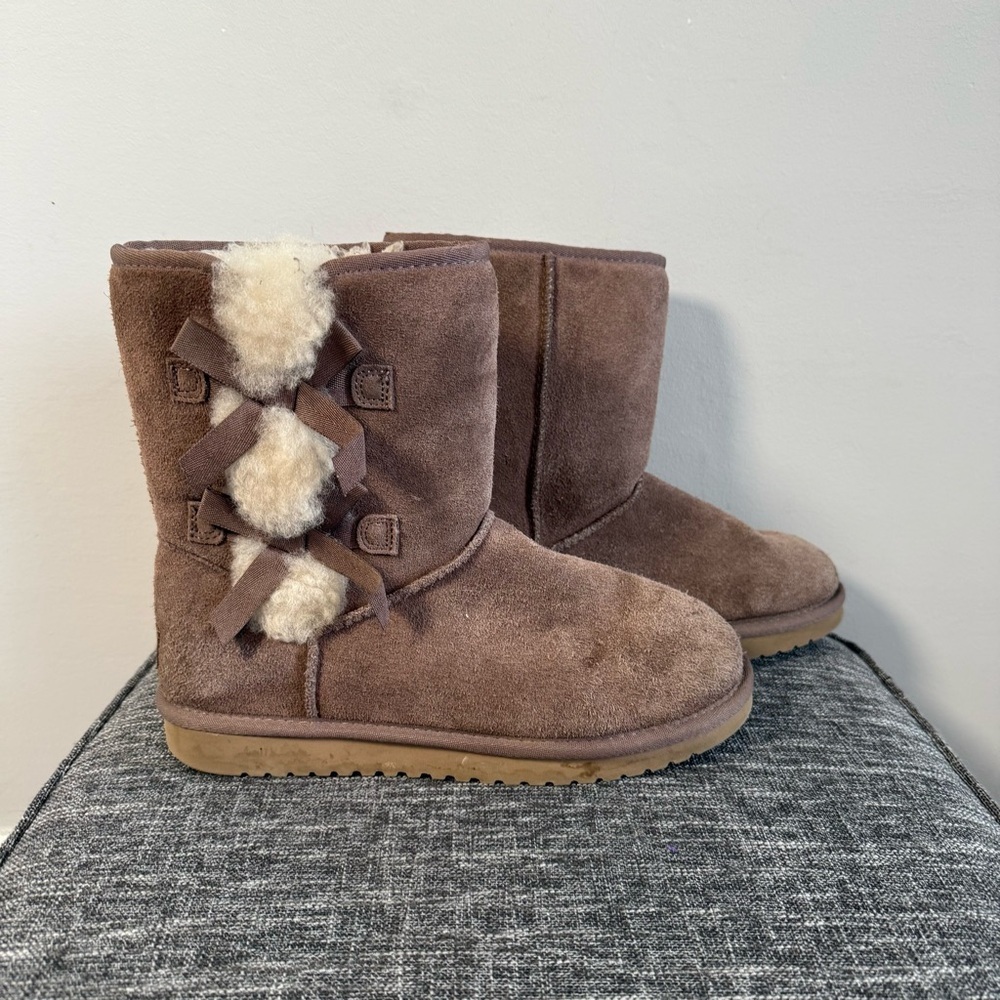 Koolaburra Cozy Winter Boots with Fur Lining, Size 9